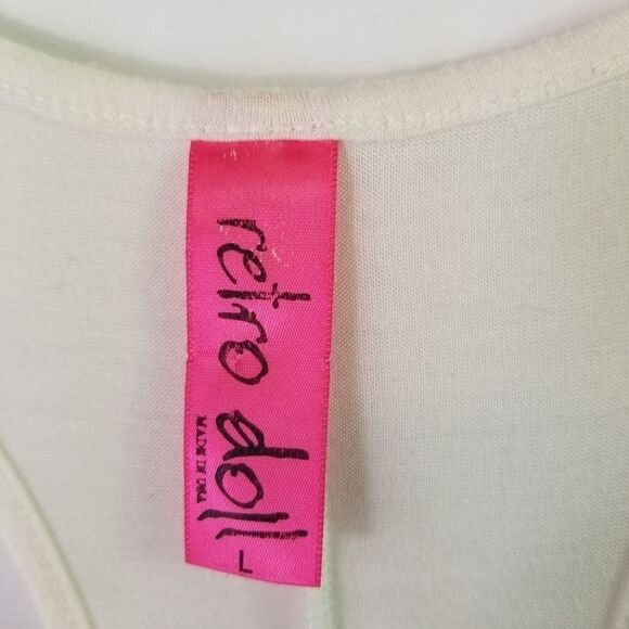 Retro doll white starburst muscle tee. Size L. - Picture 3 of 7